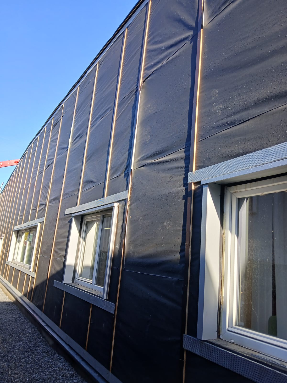 Gevelisolatie Luchthaven Charleroi – foto 3
